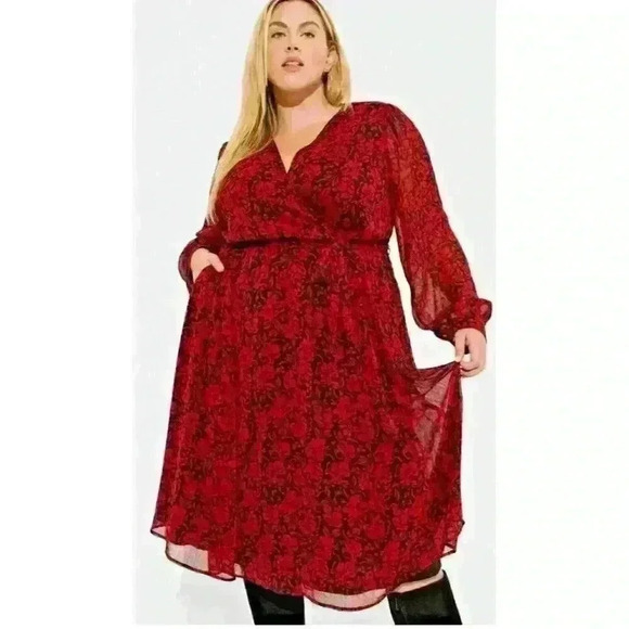 Torrid Sz 2X Midi Crinkle Chiffon Surplice Balloon Sleeve Dress Office Party - Picture 3 of 16